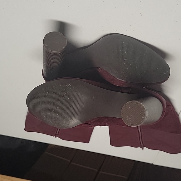 JustFab “Jonica” wine tall maroon boots - Picture 4 of 4